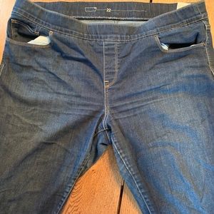 Levi’s Pull On Skinny Jeans Size 22